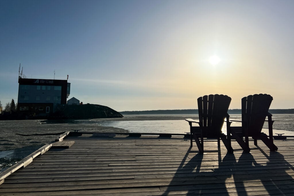 Aurora Bayside Inn Dock