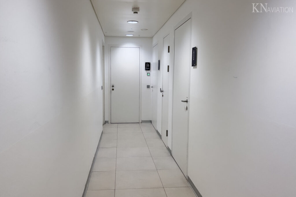 Austrian Senator Lounge Schengen Restrooms