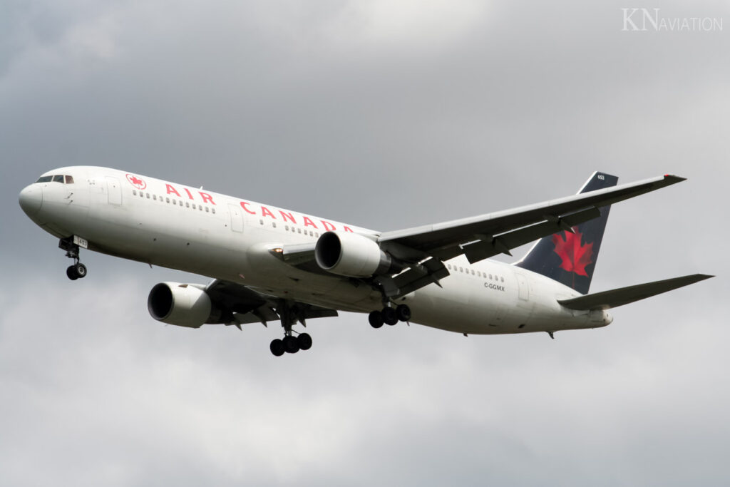 Air Canada 767-300ER