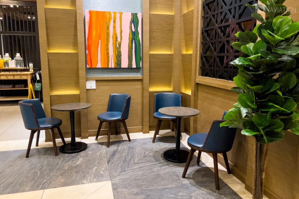 Plaza Premium (Heathrow Terminal 2) Bar